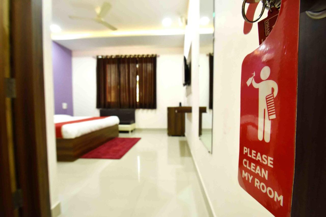 Hotel Hori Palace Ujjain Extérieur photo