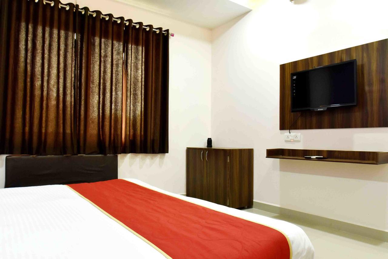 Hotel Hori Palace Ujjain Extérieur photo