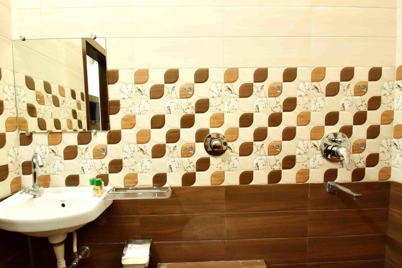 Hotel Hori Palace Ujjain Extérieur photo